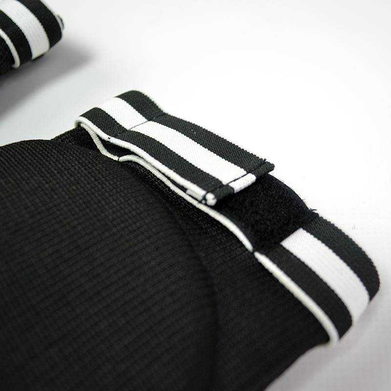 GENOUILLÈRE DOGUERA "Never Out" NOIR